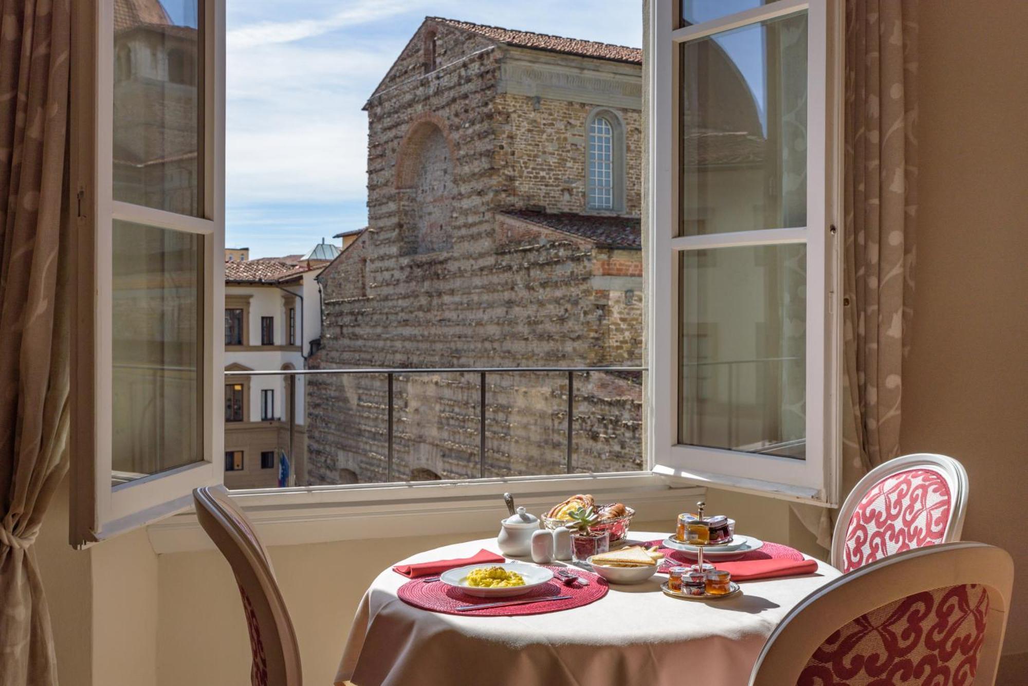 Palazzo Della Stufa Residenza D'Epoca Bed & Breakfast Florence Exterior photo